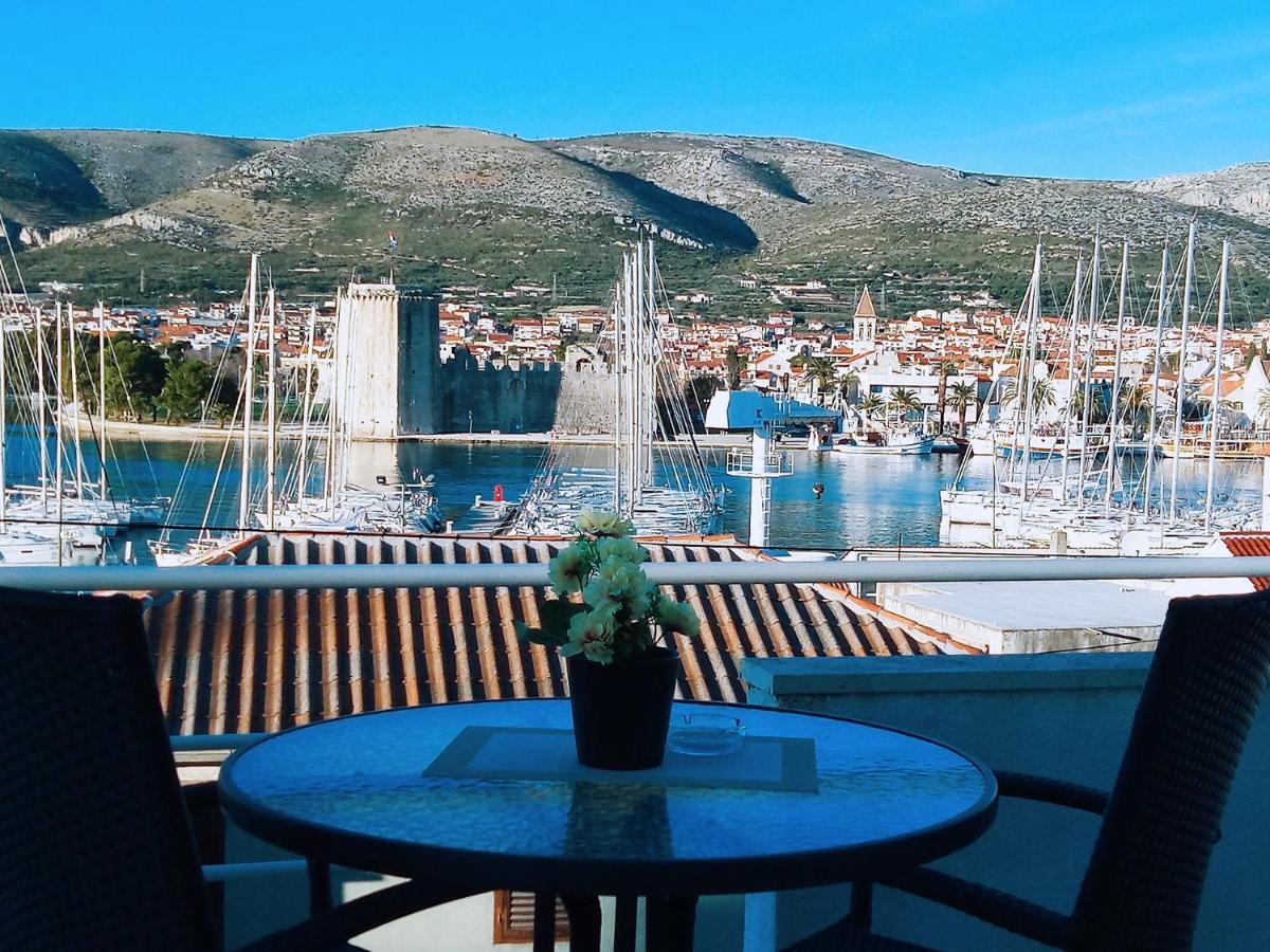 Villa Angel Trogir Eksteriør billede