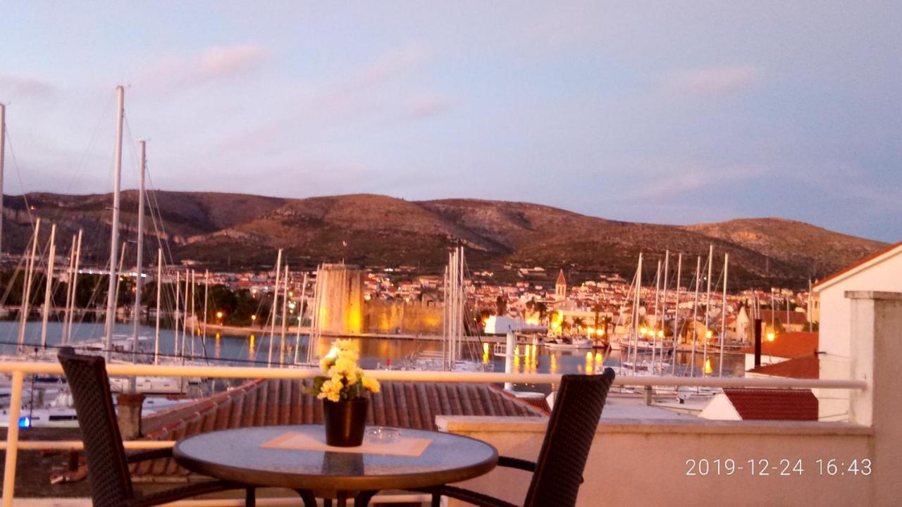 Villa Angel Trogir Eksteriør billede